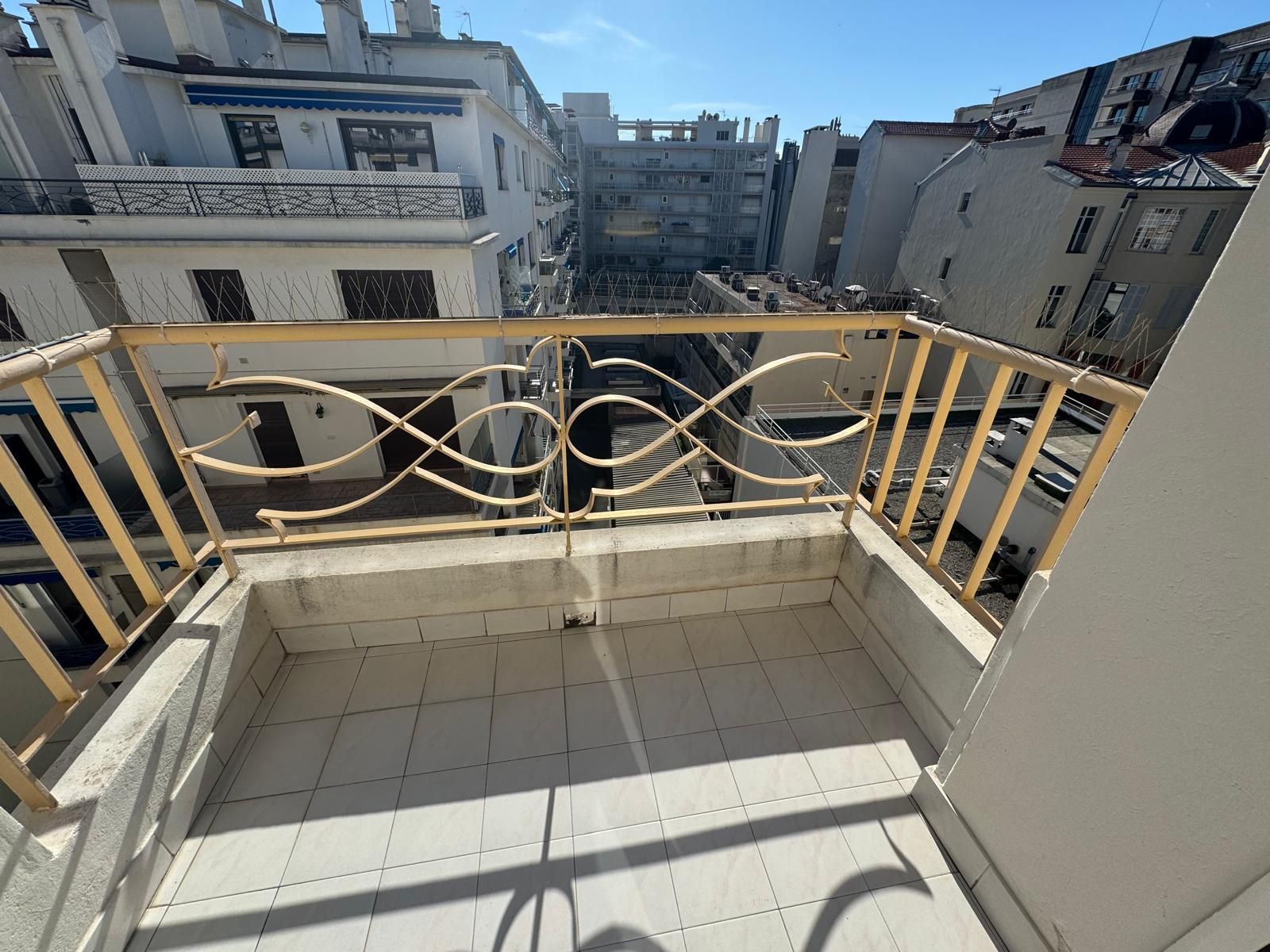 Terrasse plein sud au dernier étage, 11 bis rue Massenet