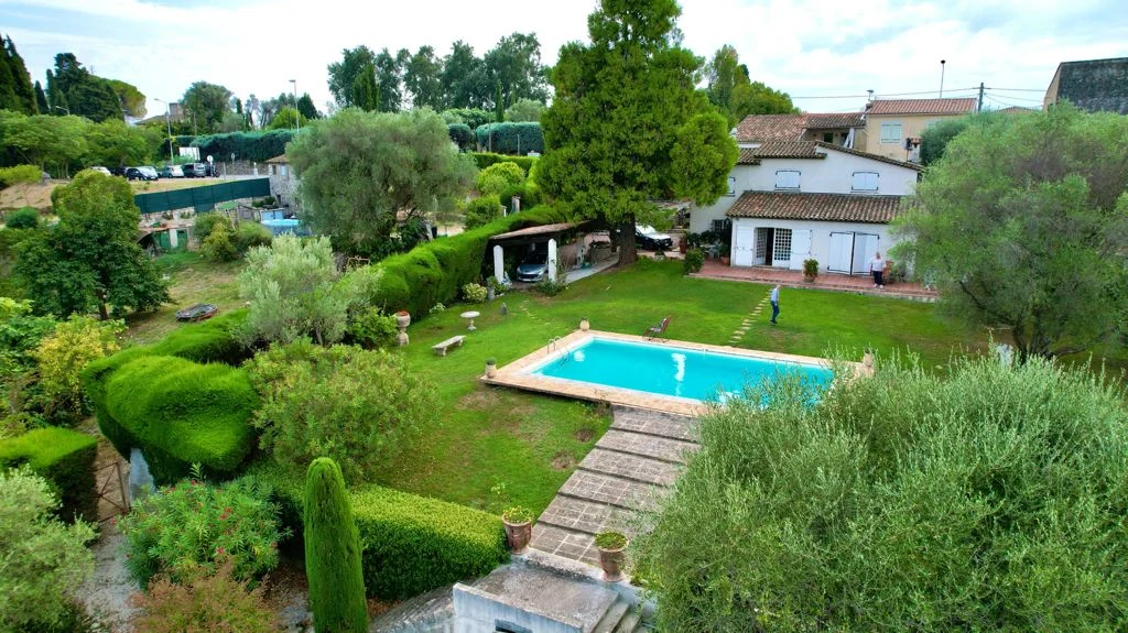 Maison, piscine et jardin à La Colle-sur-Loup