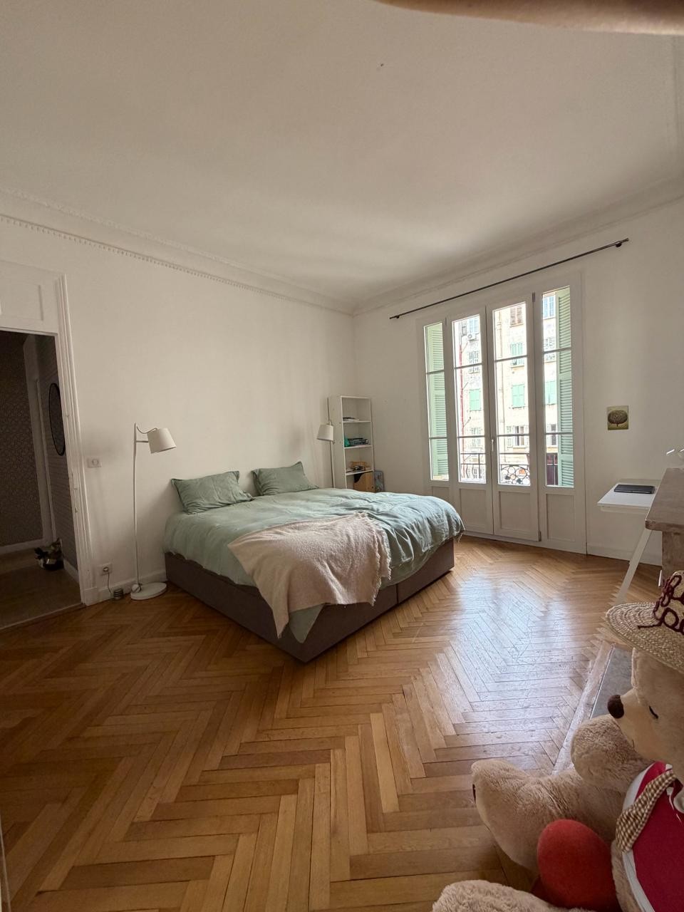 Une chambre et son parquet